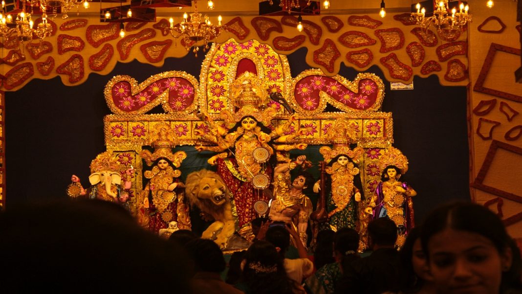 Durga Puja Pandals to Visit in Kolkata 2025