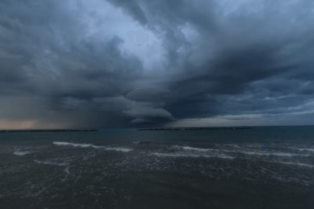 Cyclone Senyar Alert: IMD Predicts Heavy Rainfall in South India