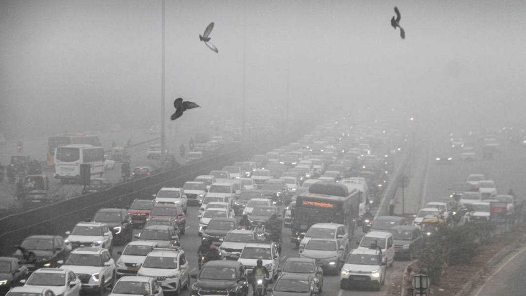 UP Weather Watch Today Tracks Dense Fog Risk Across 6 Key Cities