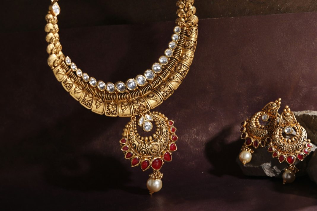 Gold Rate in Bangalore Today (22K, 24K & 18K Gold Price per Gram)