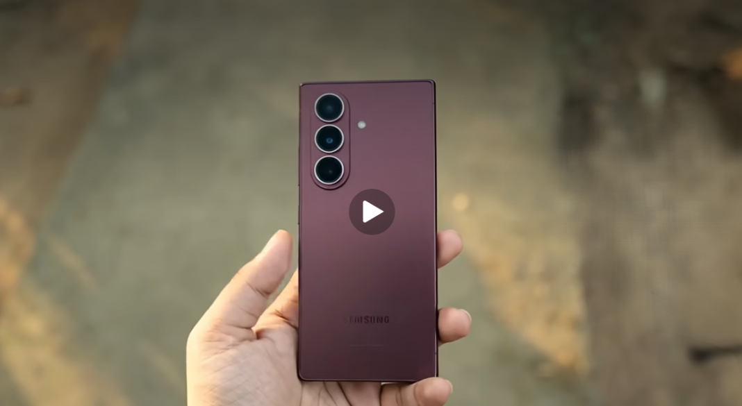 Samsung Galaxy Z Fold 8 Ultra Is Coming: How Is It Different From The Regular Fold 8? Samsung Galaxy Z Fold 8 Ultra and Galaxy Z Fold 8 expected with different designs, cameras and battery sizes.