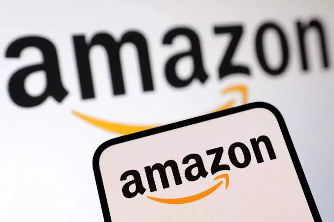 India Allows Foreign Investment In Export-Focused Online Retail: Can Amazon Buy And Sell Indian Products Directly? Amazon export warehouse representing India's new e-commerce FDI policy for export inventory