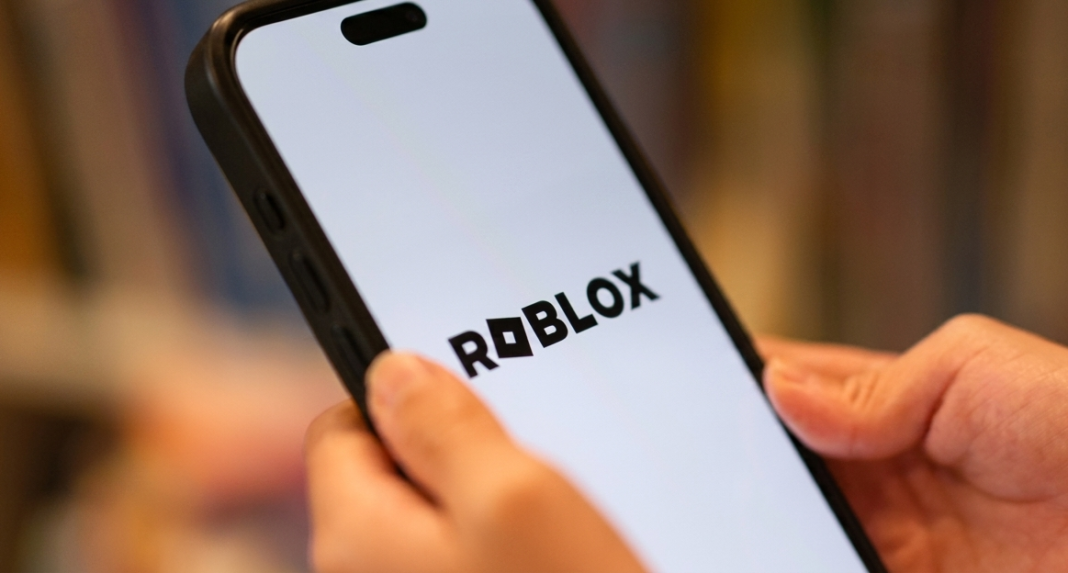 Why Is Roblox Under Child-Safety Scrutiny in India? What the New PIL Is Asking the Court to Examine Roblox faces child-safety scrutiny in India after a PIL raised concerns over age verification and online safety.