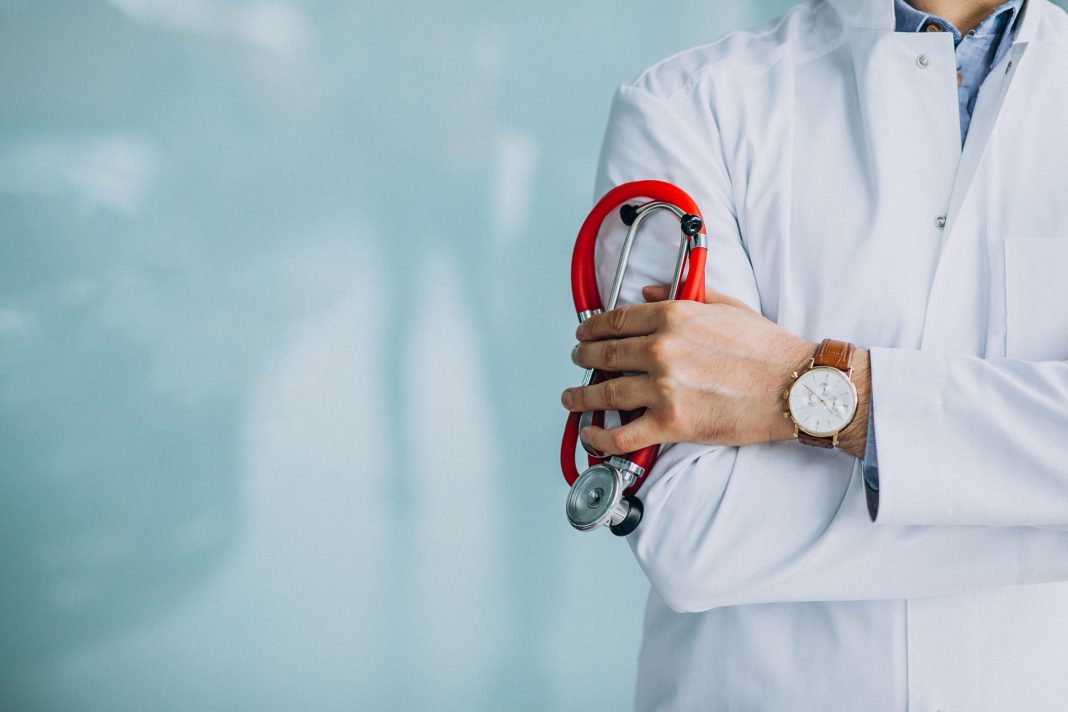 Prevention Is India’s Next Healthcare Priority: 5 Screenings Adults Should Not Delay Doctor discussing preventive health screening and routine medical checkup with an adult patient