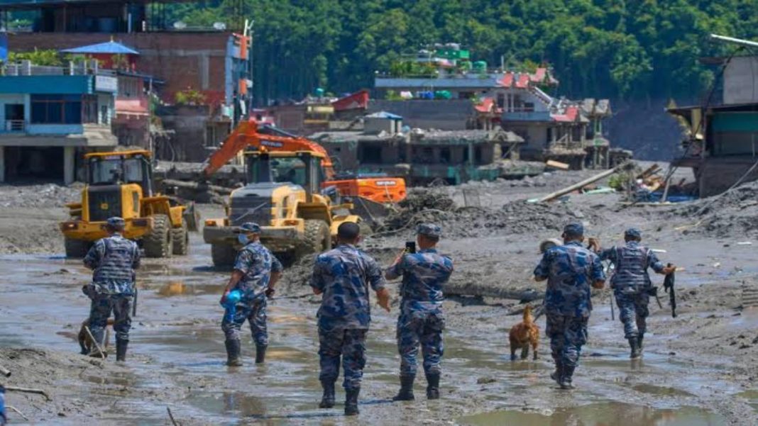 More Than 300 Indians Still Missing As Nepal Flood Death Toll Crosses 600: How Are Indian Families Tracking Travellers Cut Off By The Disaster? Rescue teams searching flood-hit areas in Nepal after devastating floods