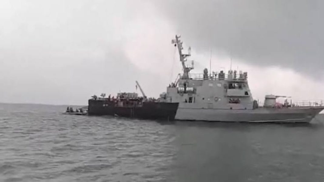India And US Navies Begin Five-Day Diving And Explosive-Disposal Exercise In Kochi Today: What Will The Teams Practise? Indian and US Navy specialists during a diving and EOD exercise in Kochi