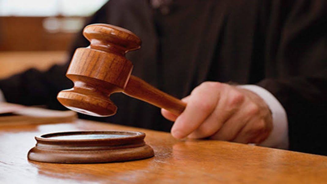 Bombay High Court Says Adult Children Are Not Parents’ ‘Property’: What Does The Ruling Say About Choosing A Life Partner? Bombay High Court building representing a ruling on adult choice and personal liberty