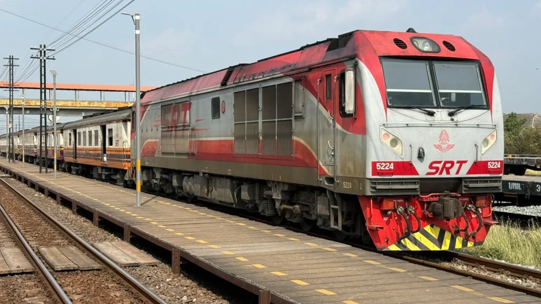 Pune Begins 15-Day Railway Infrastructure Block Today: Which Trains Face Cancellations And Schedule Changes? Trains Face Cancellations