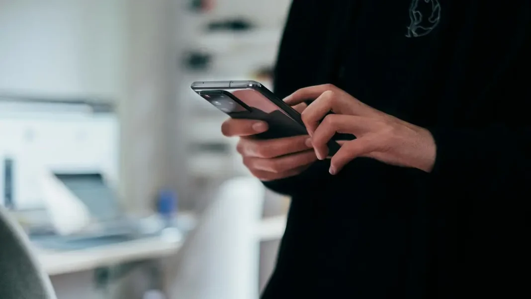 Android October 2026 Update: Google Introduces Improvements to Find Hub Tracking Tags and Fast Pair Devices Android Tracking Update