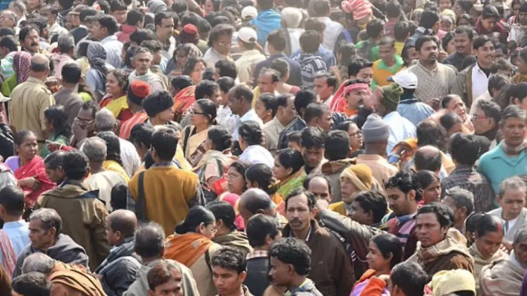 India Census 2027 Dates Announced: Online Self-Enumeration Starts January 10, House-to-House Survey Begins January 25, and Seven Regions Follow Different Schedules India Census 2027