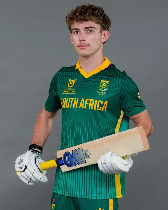 Who Is Jason Rowles? 18-Year-Old Becomes SA20’s Most Expensive Auction Buy Jason Rowles, 18-year-old South African cricketer, becomes the most expensive player at the SA20 auction.