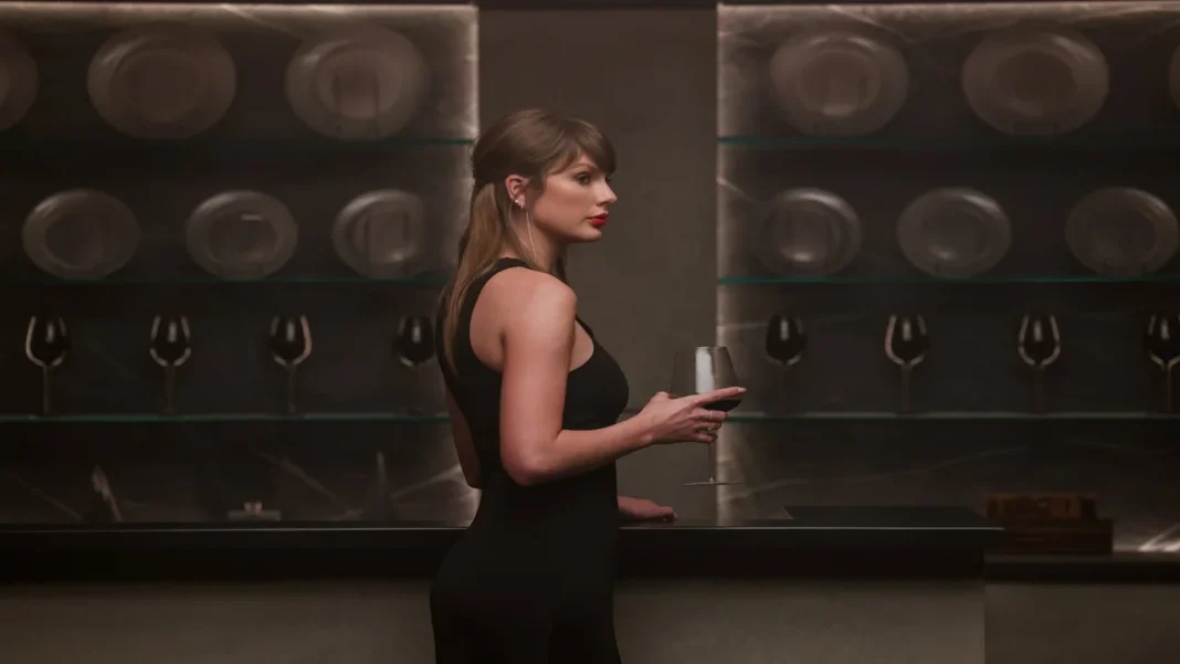 $50,000 to $26 million! How Taylor Swift Uses Her Wealth to Help People Taylor Swift Philanthropy